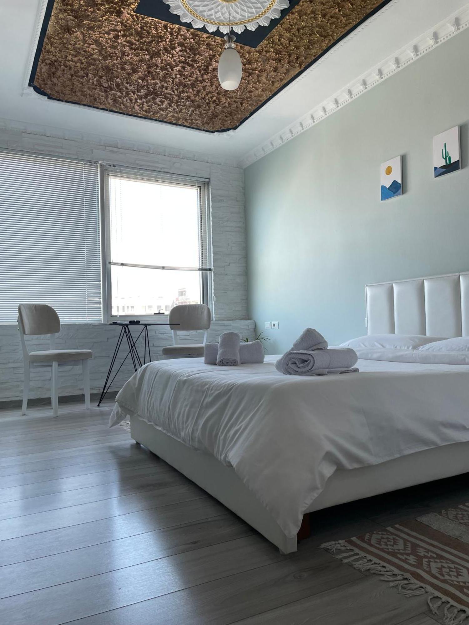 Agroni Rooms Tirana Extérieur photo